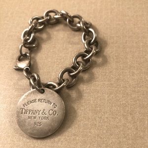 Authentic Tiffany & Co. Return to Tiffany bracelet